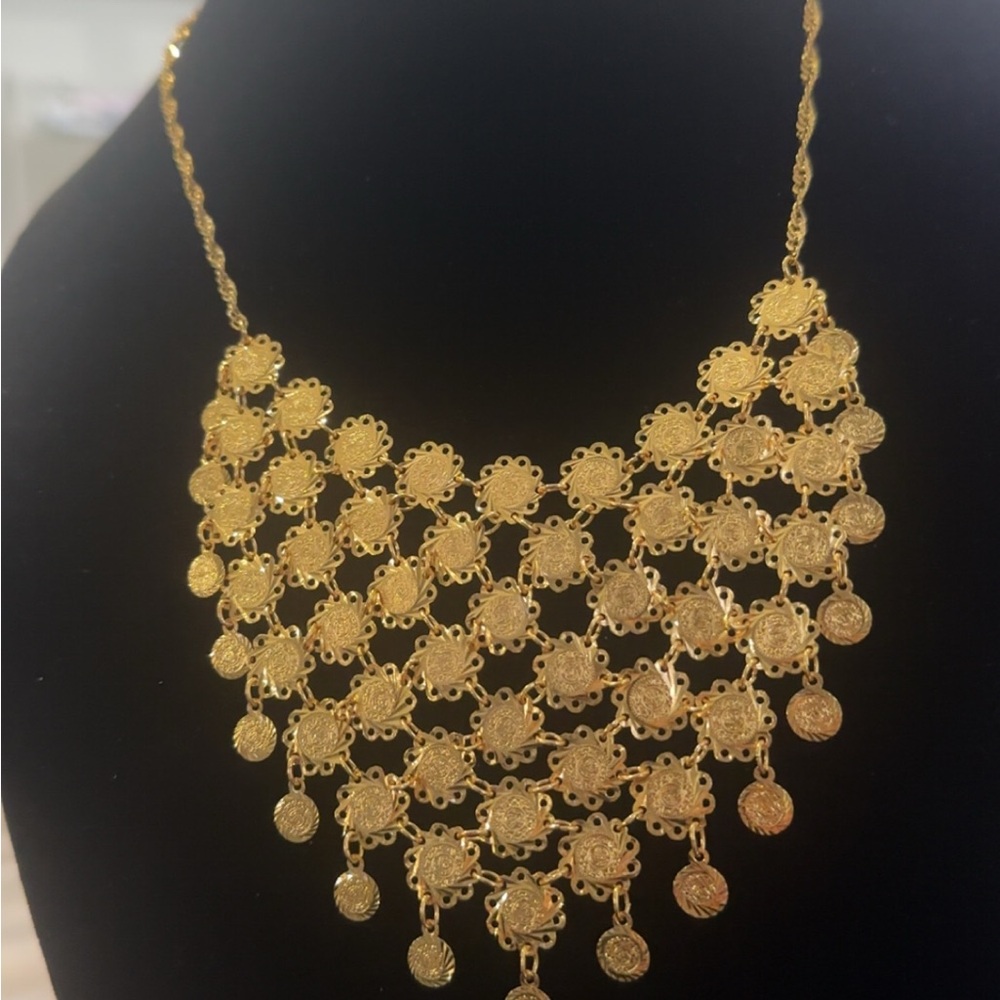 21k Gold plated Filigree Statement Bib Necklace - Women Jewelry - Picture 2 of 4